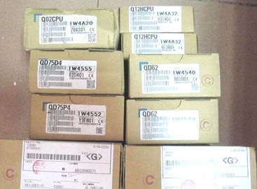 Moduły PLC serii M Mitsubishi High Capacity z wbudowanym portem Ethernet / USB