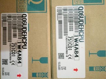 Moduły PLC serii M Mitsubishi High Capacity z wbudowanym portem Ethernet / USB