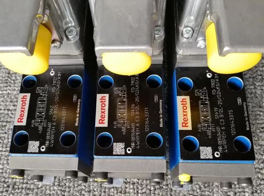 0811404601 4WRPEH6C3B12L-2X / G24K0 / A1M 4WRPEH6C3B12L-20 / G24K0 / A1M Zintegrowana elektronika kierunkowego zaworu sterującego