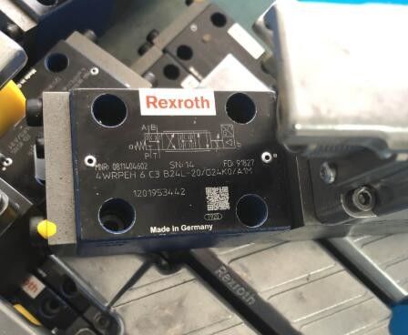 0811404602 4WRPEH6C3B24L-2X / G24K0 / A1M 4WRPEH6C3B24L-20 / G24K0 / A1M Zintegrowana elektronika kierunkowego zaworu sterującego