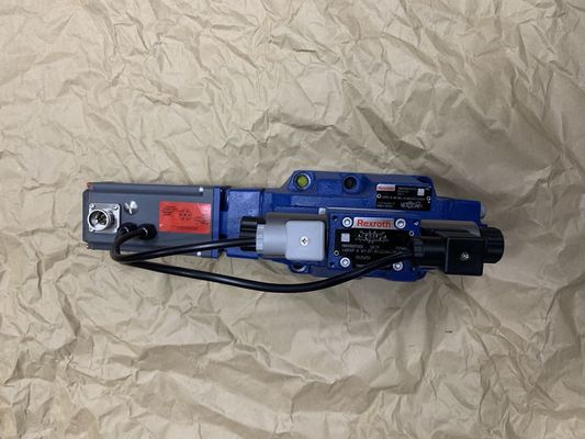 Rexroth R900705775 4WRKE25W8-350L-33 / 6EG24K31 / A5D3M 4WRKE25W8-350L-3X / 6EG24K31 / A5D3M Proporcjonalny zawór kierunkowy