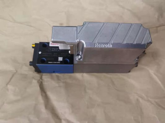 0811404633 4WRPEH6C3B24L-2X / G24K0 / F1M 4WRPEH6C3B24L-20 / G24K0 / F1M Zintegrowana elektronika kierunkowego zaworu sterującego