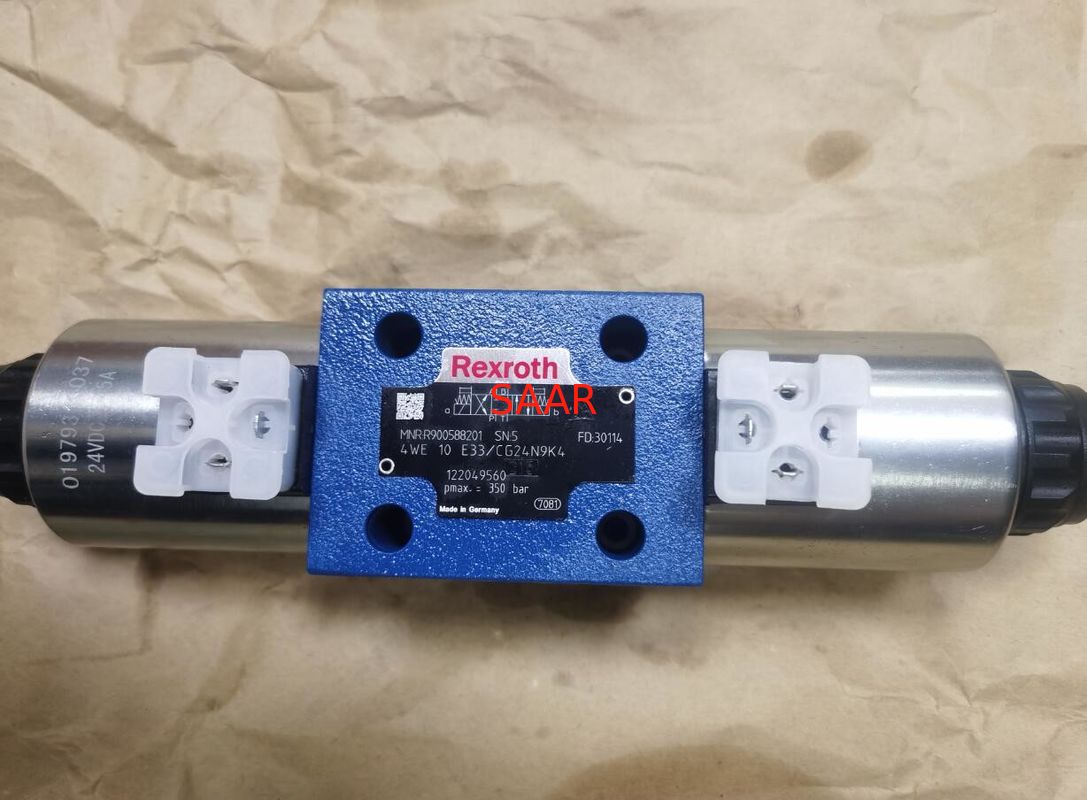 Rexroth R900588201 4WE10E3X/CG24N9K4 4WE10E33/CG24N9K4 Zawory kierunkowe ze spulą sterowane bezpośrednio akwenem magnetycznym